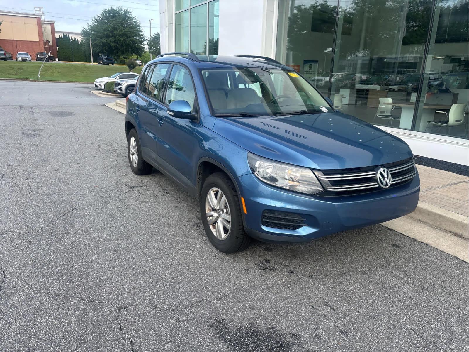 volkswagen tiguan 2017 WVGAV7AX4HW509281 image volkswagen tiguan 2017 WVGAV7AX4HW509281 image