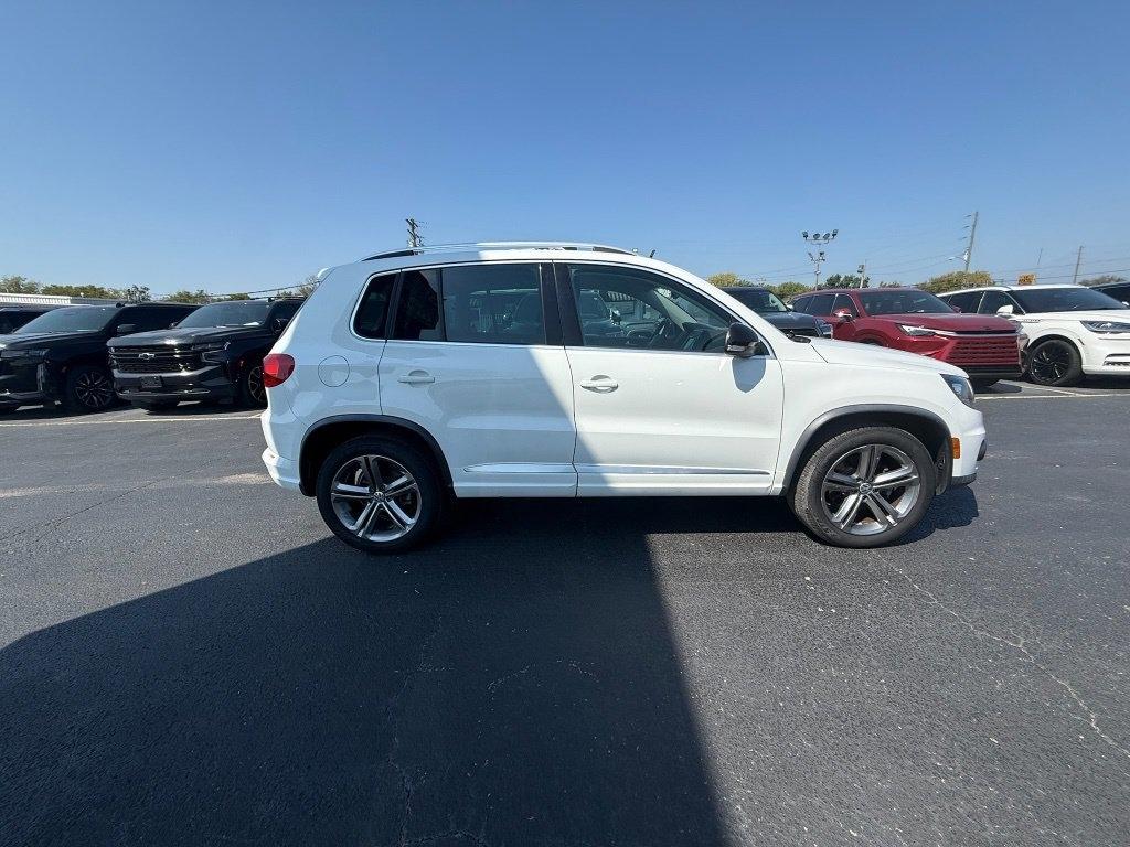 volkswagen tiguan 2017 WVGTV7AX0HK038665 image volkswagen tiguan 2017 WVGTV7AX0HK038665 image