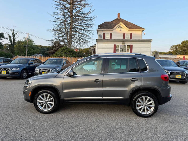 volkswagen tiguan 2017 WVGSV7AX1HK028433 image volkswagen tiguan 2017 WVGSV7AX1HK028433 image