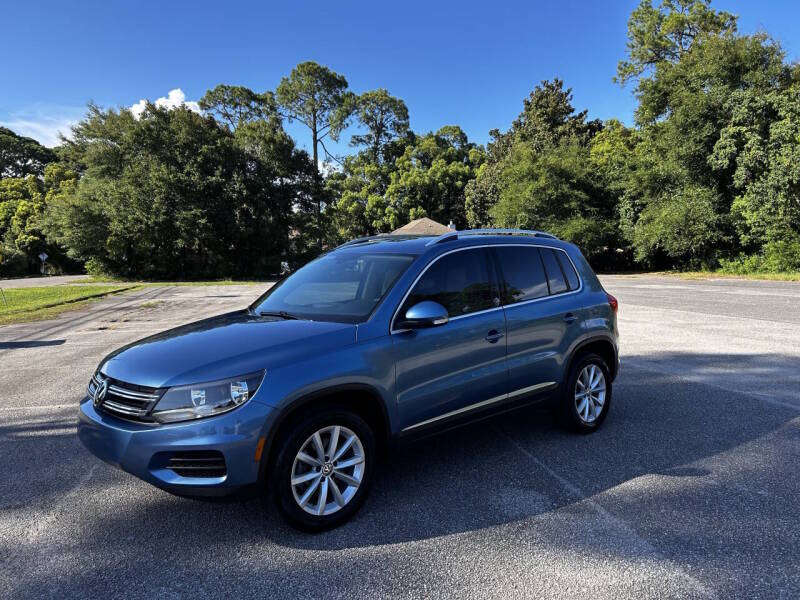 volkswagen tiguan 2017 WVGRV7AX8HK021946 image volkswagen tiguan 2017 WVGRV7AX8HK021946 image