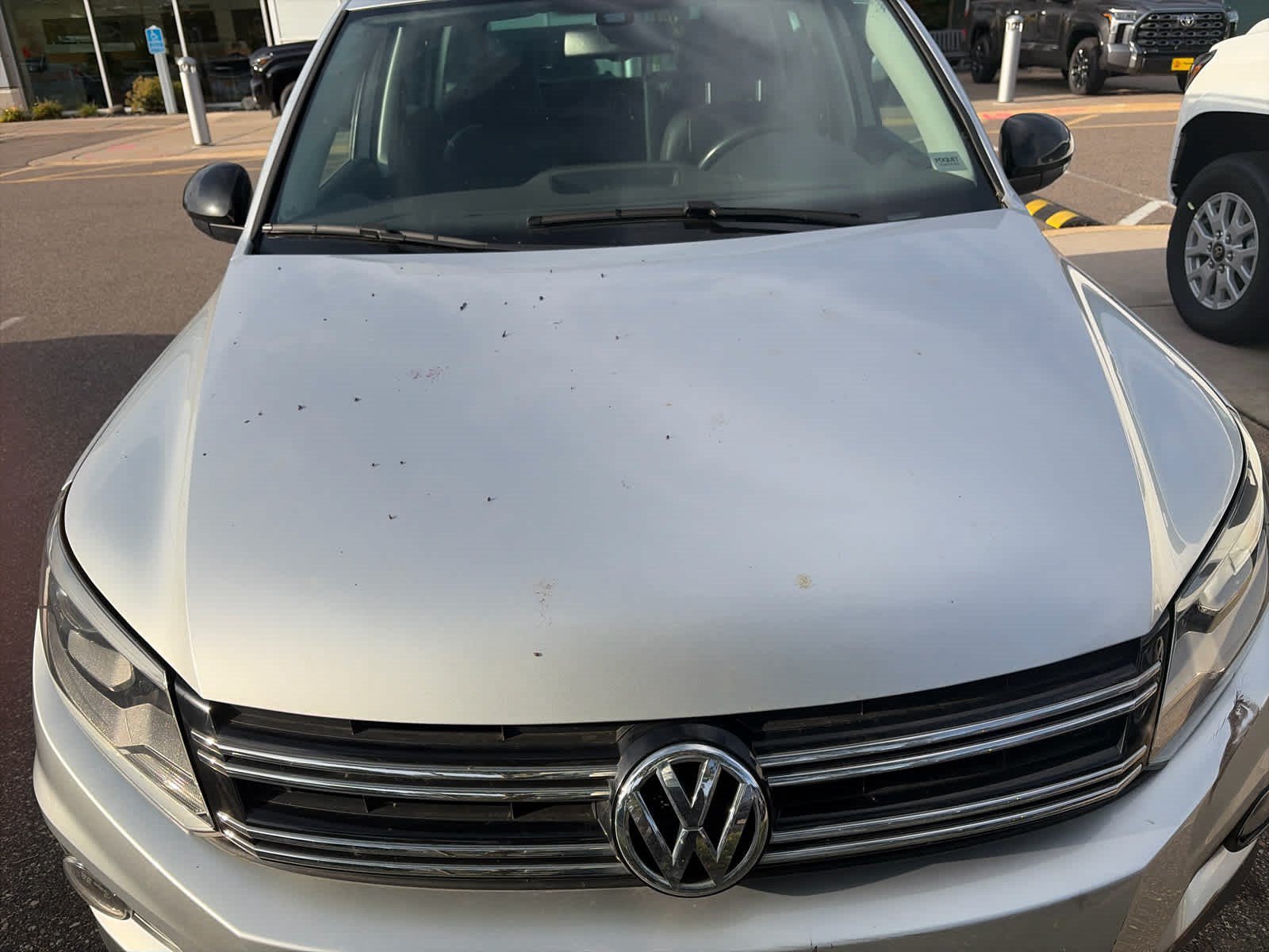 volkswagen tiguan 2017 WVGUV7AX2HW508501 image volkswagen tiguan 2017 WVGUV7AX2HW508501 image