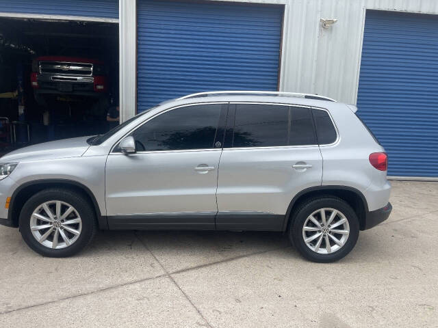 volkswagen tiguan 2017 WVGRV7AX7HW502943 image volkswagen tiguan 2017 WVGRV7AX7HW502943 image