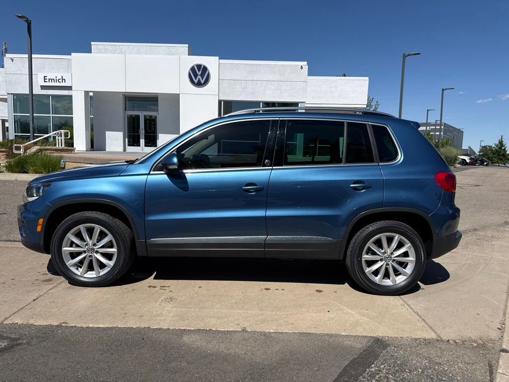 volkswagen tiguan 2017 WVGSV7AX1HK010997 image volkswagen tiguan 2017 WVGSV7AX1HK010997 image