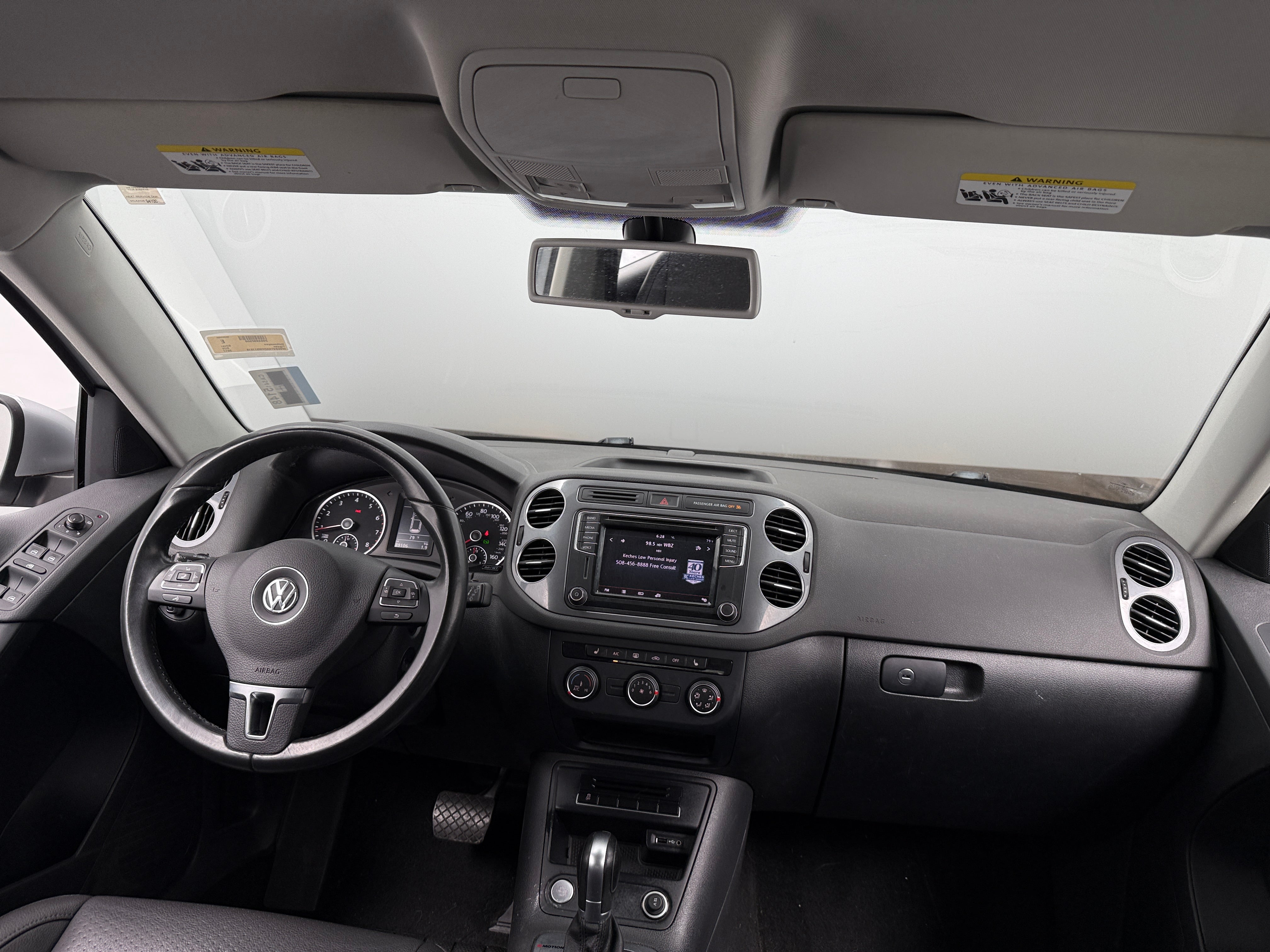 volkswagen tiguan 2017 WVGBV7AX2HW511518 image volkswagen tiguan 2017 WVGBV7AX2HW511518 image