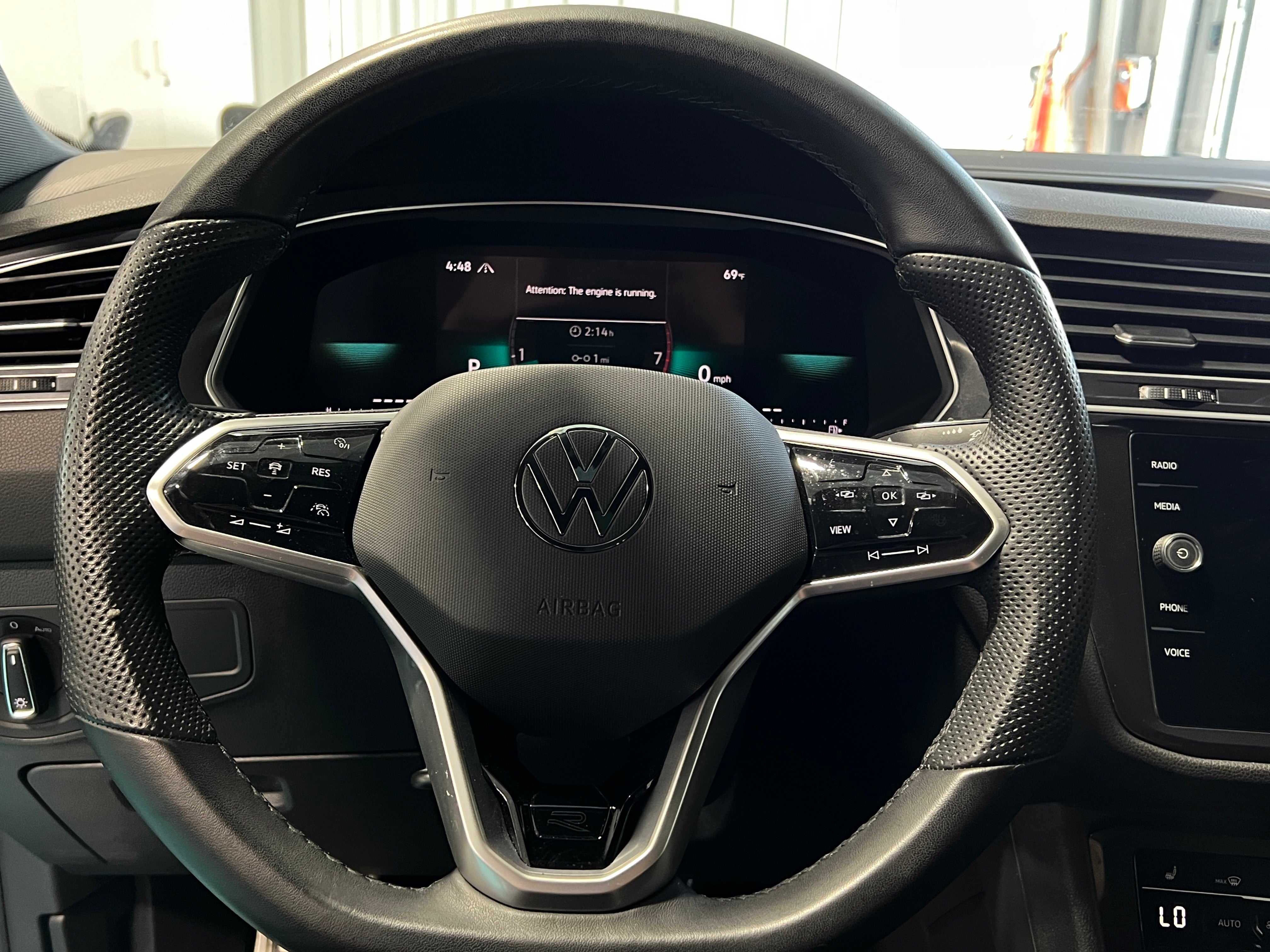 volkswagen tiguan 2024 3VV8B7AXXRM121003 image volkswagen tiguan 2024 3VV8B7AXXRM121003 image