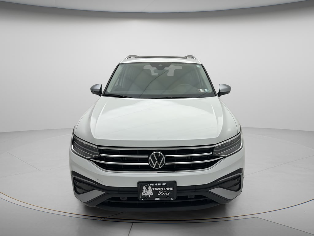 volkswagen tiguan 2024 3VVAB7AX8RM215916 image volkswagen tiguan 2024 3VVAB7AX8RM215916 image