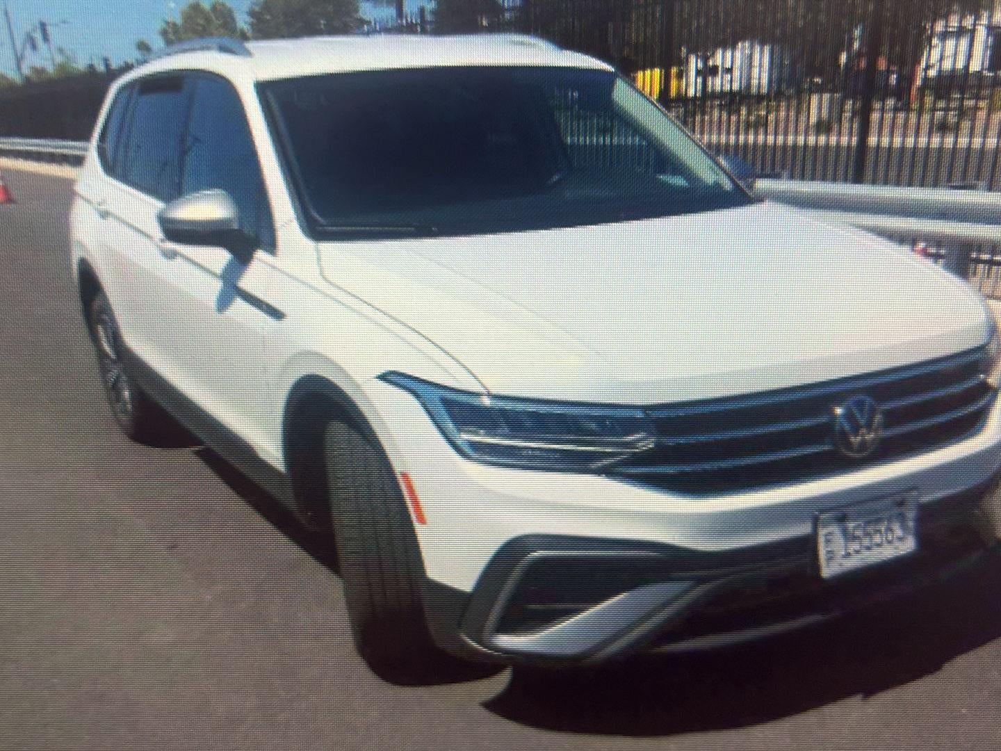 volkswagen tiguan 2024 3VV5B7AX1RM230047 image volkswagen tiguan 2024 3VV5B7AX1RM230047 image