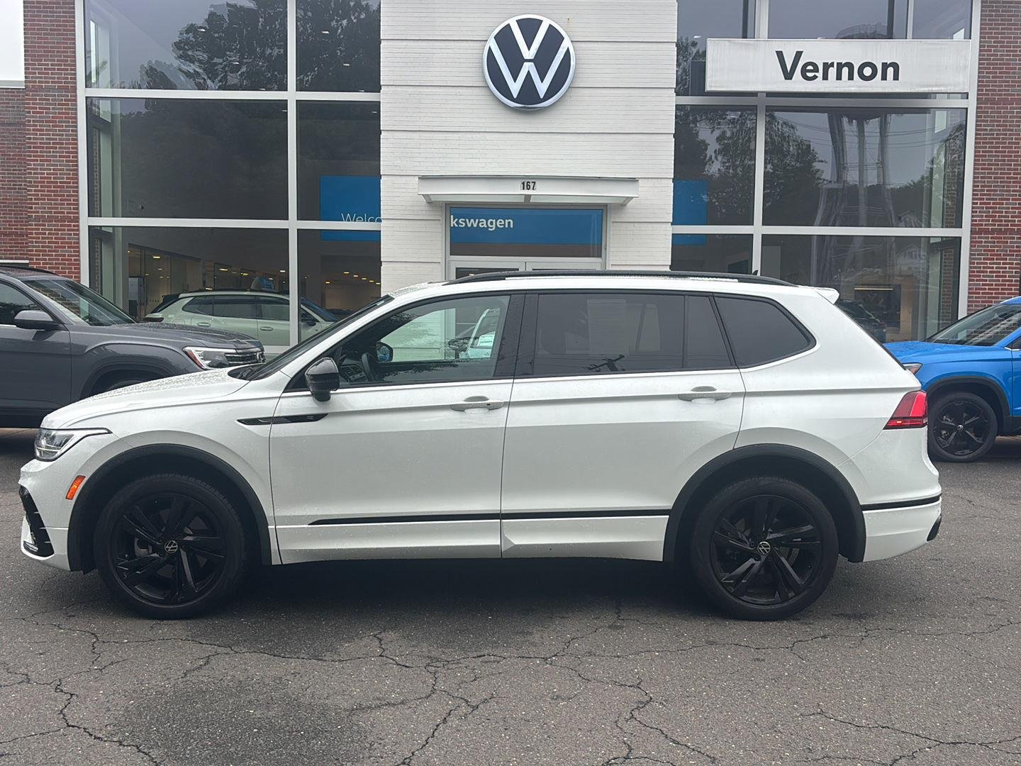 volkswagen tiguan 2024 3VV8B7AXXRM075995 image volkswagen tiguan 2024 3VV8B7AXXRM075995 image