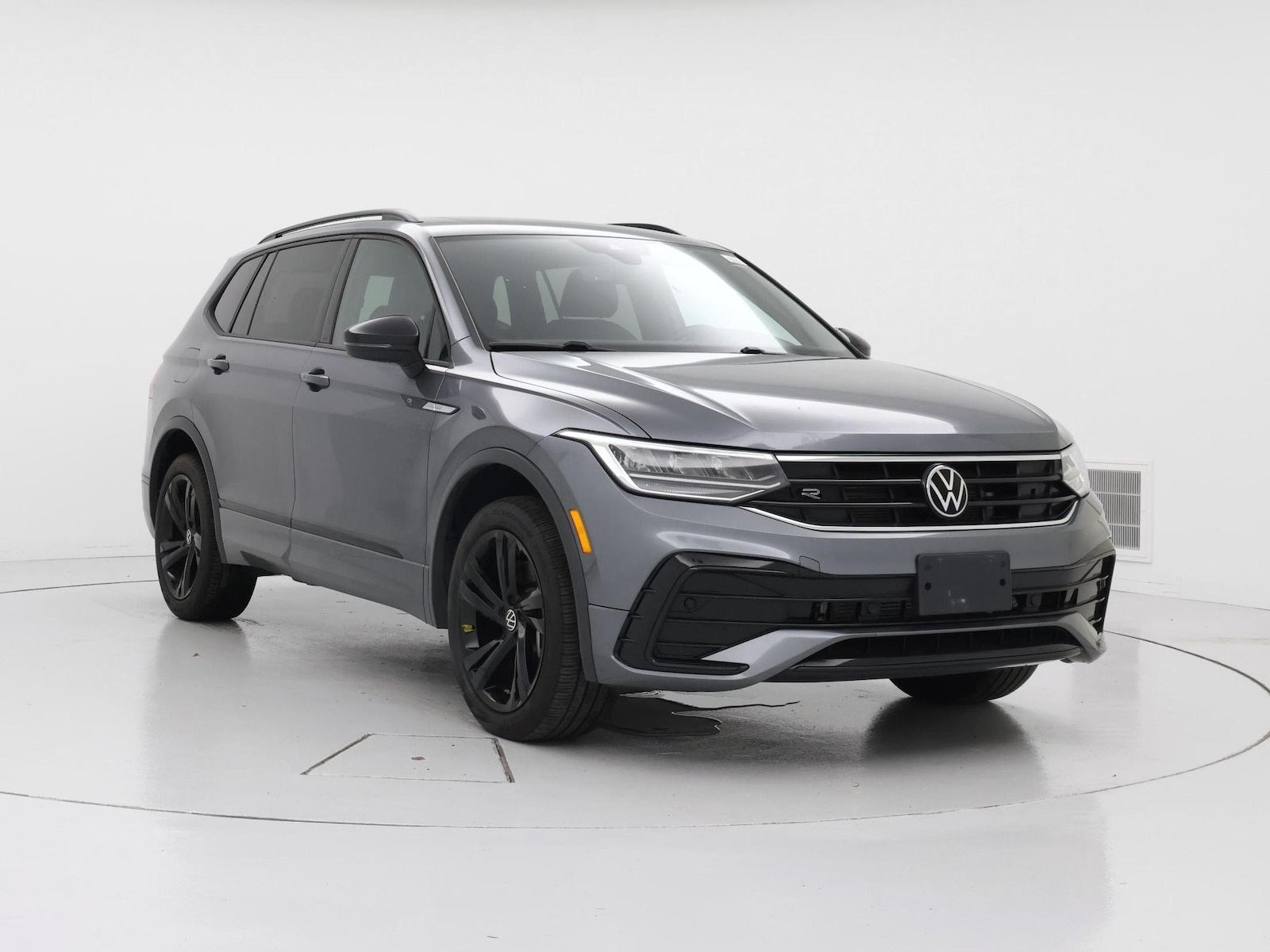volkswagen tiguan 2024 3VV8B7AXXRM002917 image volkswagen tiguan 2024 3VV8B7AXXRM002917 image