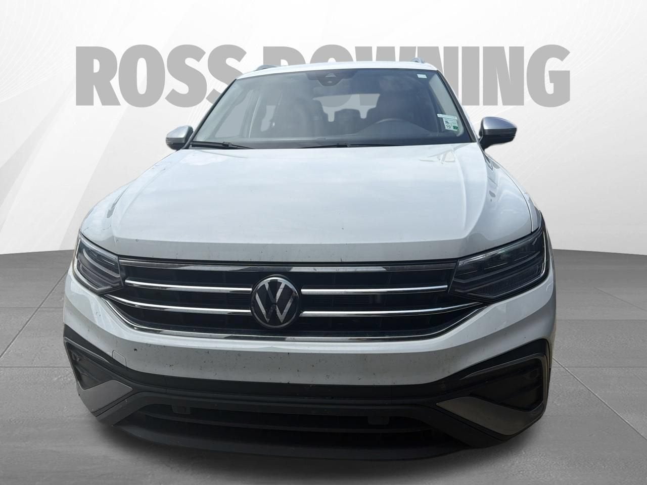 volkswagen tiguan 2024 3VVTB7AX1RM208136 image volkswagen tiguan 2024 3VVTB7AX1RM208136 image