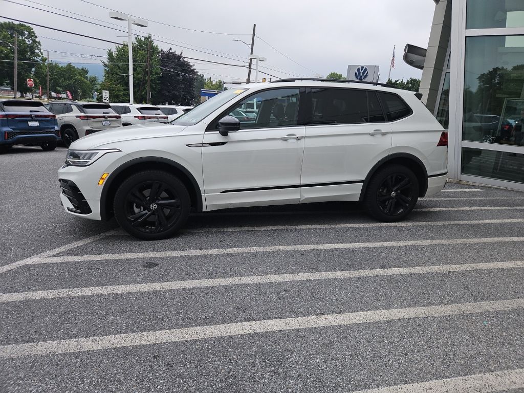 volkswagen tiguan 2024 3VV8B7AX2RM038908 image volkswagen tiguan 2024 3VV8B7AX2RM038908 image