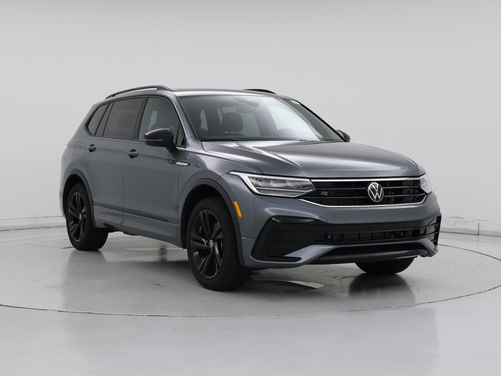 volkswagen tiguan 2024 3VV8B7AX3RM057371 image volkswagen tiguan 2024 3VV8B7AX3RM057371 image