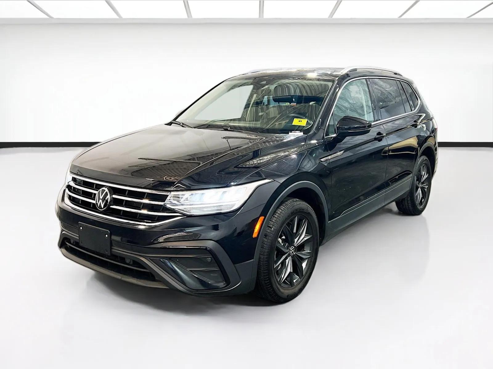 volkswagen tiguan 2024 3VV3B7AX2RM126769 image volkswagen tiguan 2024 3VV3B7AX2RM126769 image