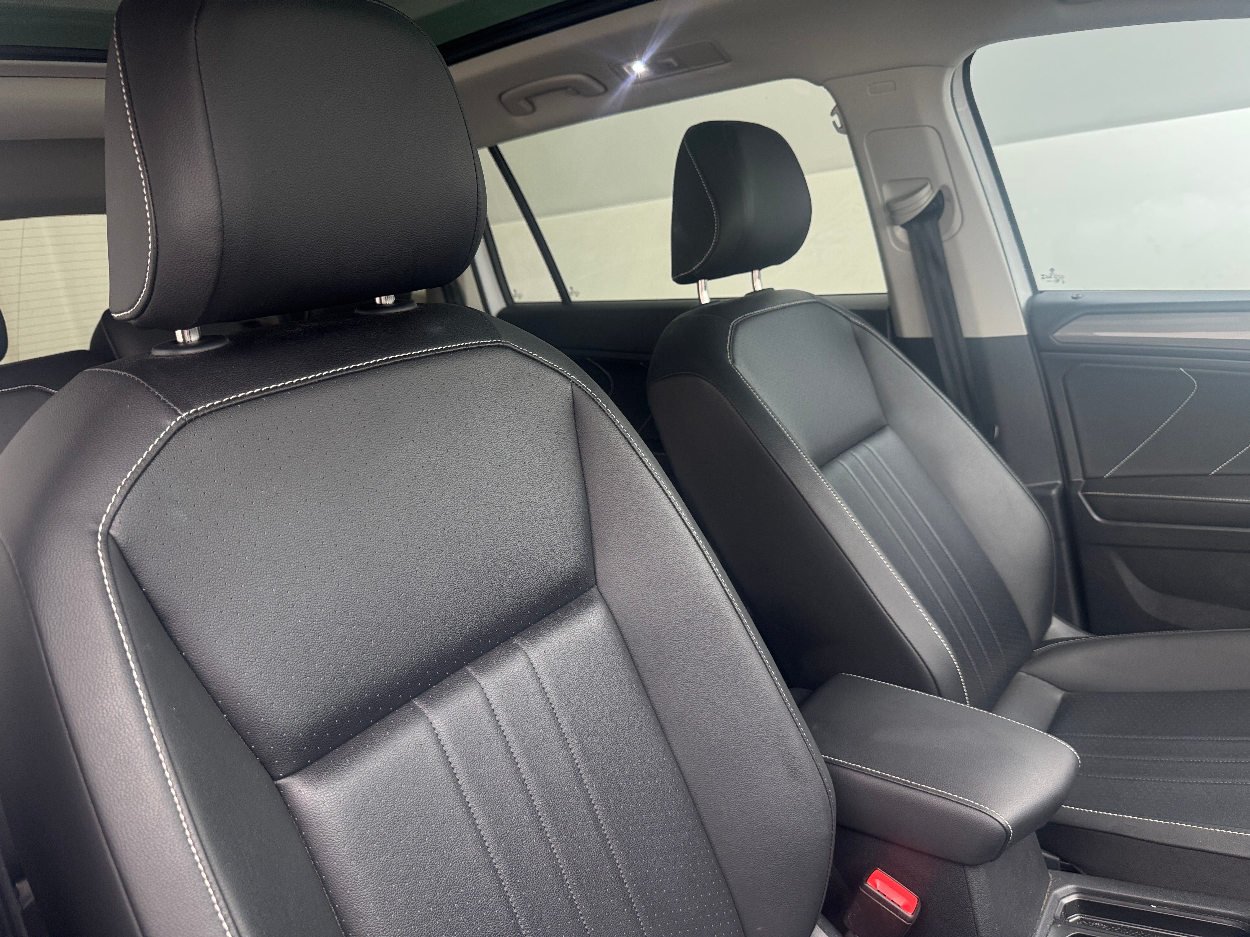 volkswagen tiguan 2024 3VVNB7AX1RM144463 image
