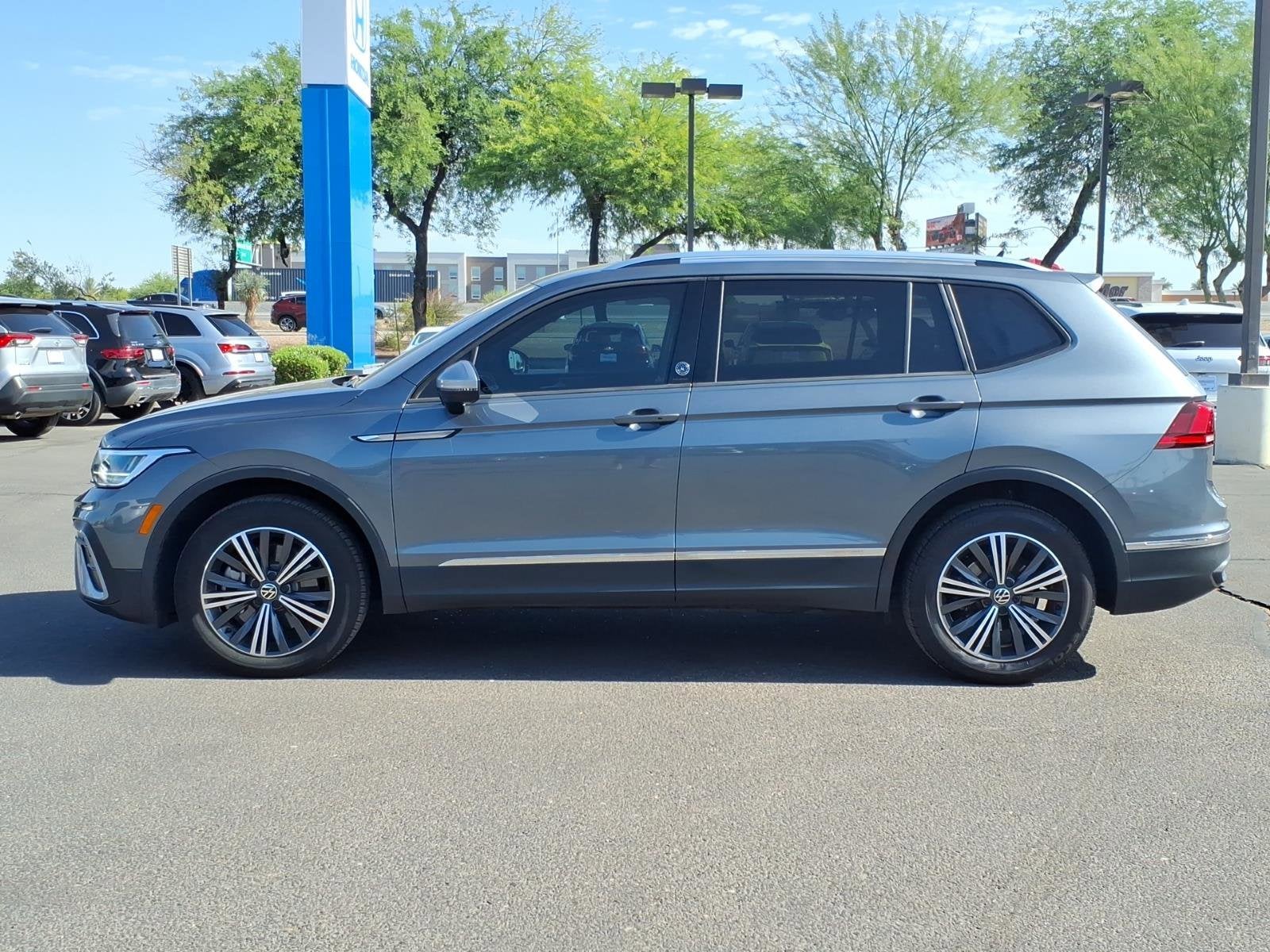 volkswagen tiguan 2024 3VV6B7AX6RM228038 image volkswagen tiguan 2024 3VV6B7AX6RM228038 image