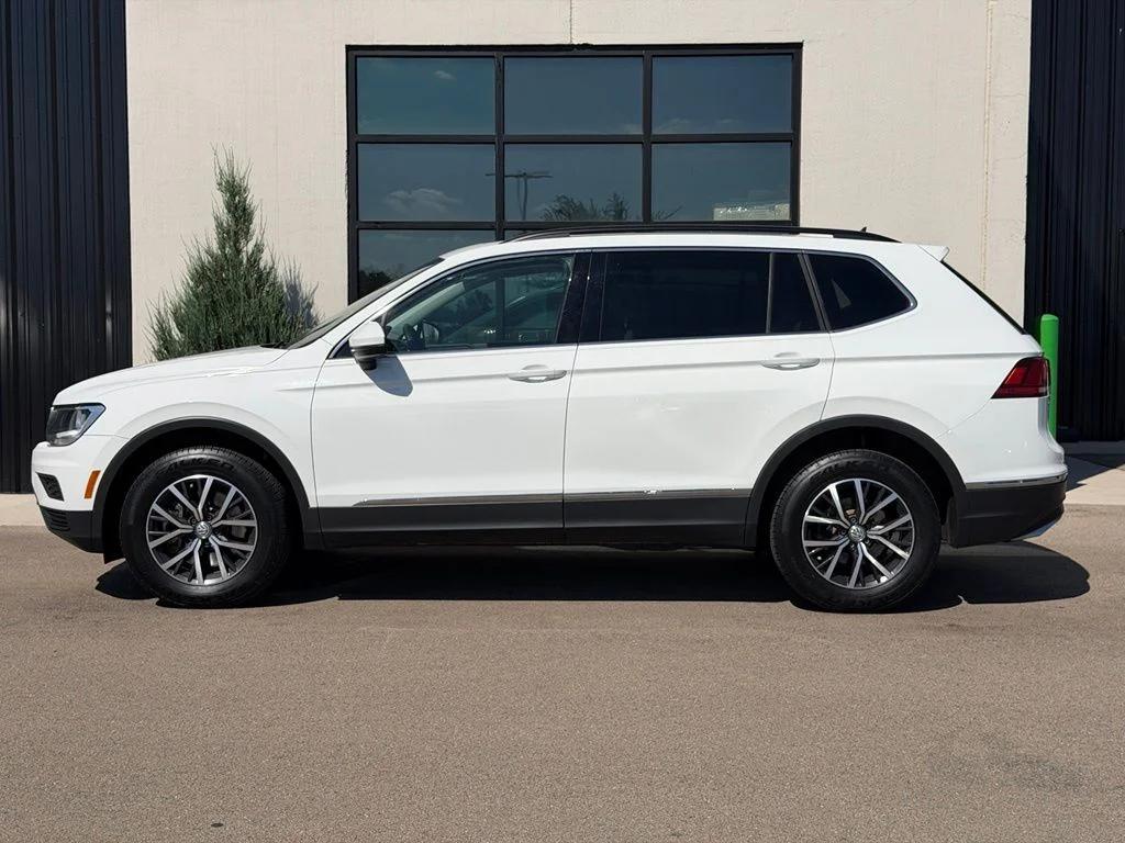 volkswagen tiguan 2020 3VV2B7AX8LM141358 image volkswagen tiguan 2020 3VV2B7AX8LM141358 image