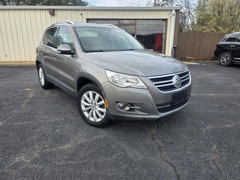 volkswagen tiguan 2011 WVGAV7AX9BW506397 image volkswagen tiguan 2011 WVGAV7AX9BW506397 image