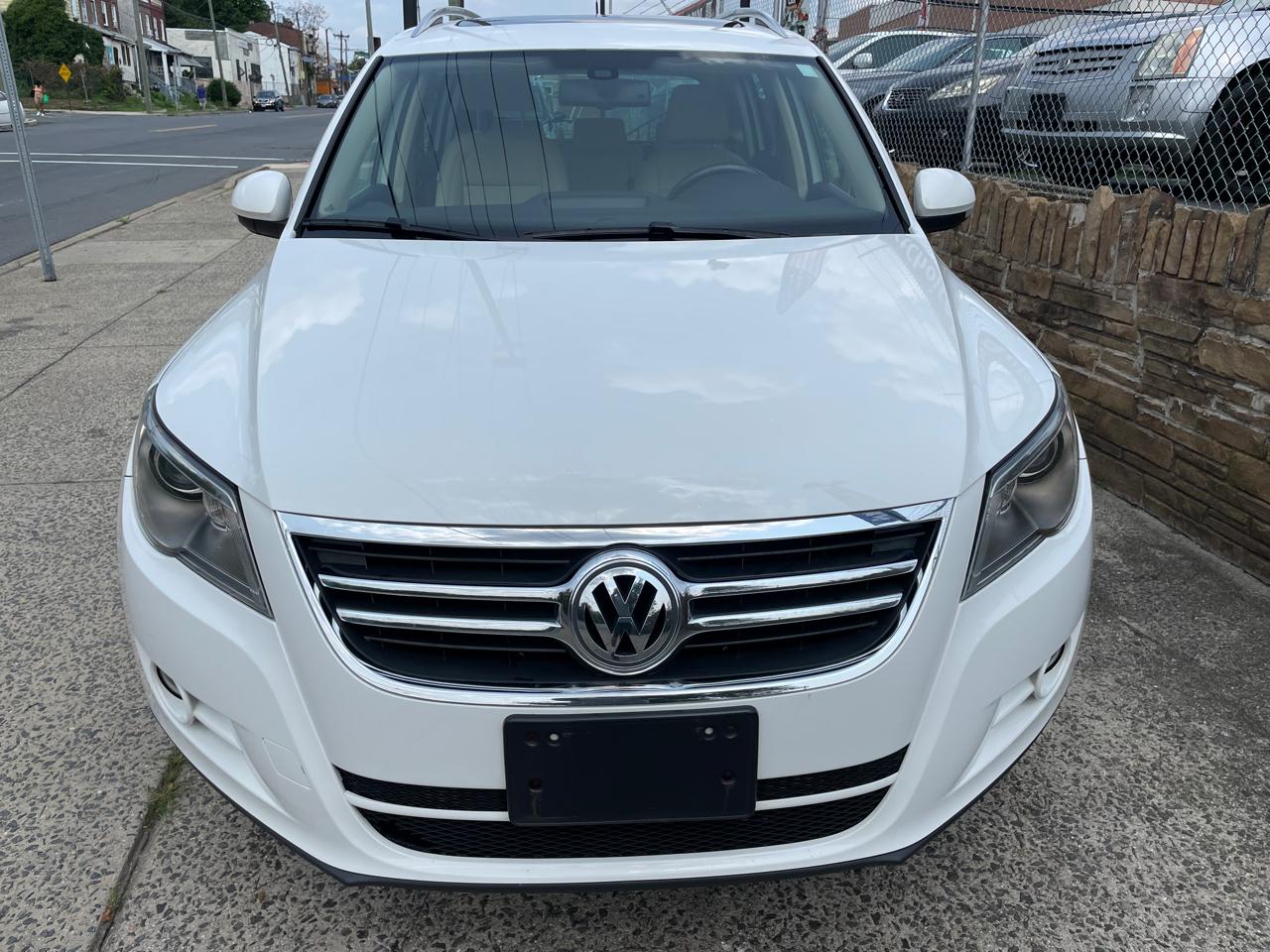 volkswagen tiguan 2011 WVGBV7AX2BW524938 image volkswagen tiguan 2011 WVGBV7AX2BW524938 image