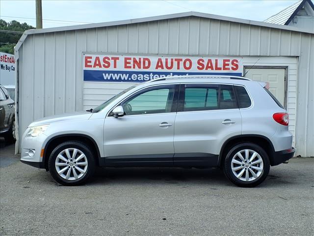 volkswagen tiguan 2011 WVGAV7AX9BW524995 image volkswagen tiguan 2011 WVGAV7AX9BW524995 image