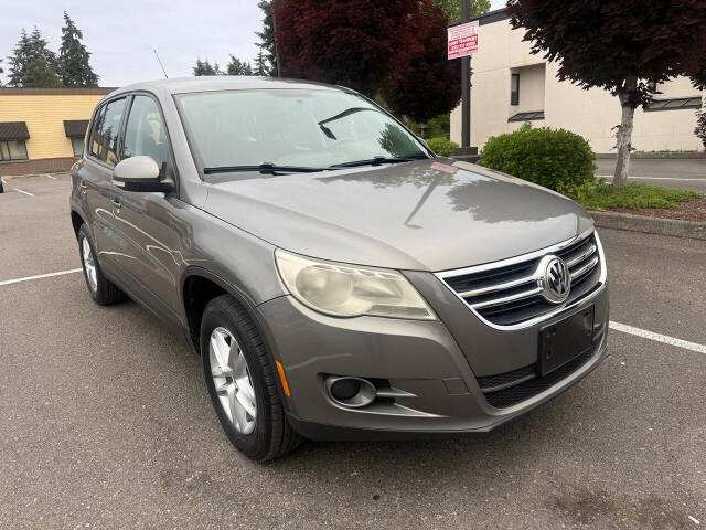 volkswagen tiguan 2011 WVGBV7AX0BW522220 image volkswagen tiguan 2011 WVGBV7AX0BW522220 image