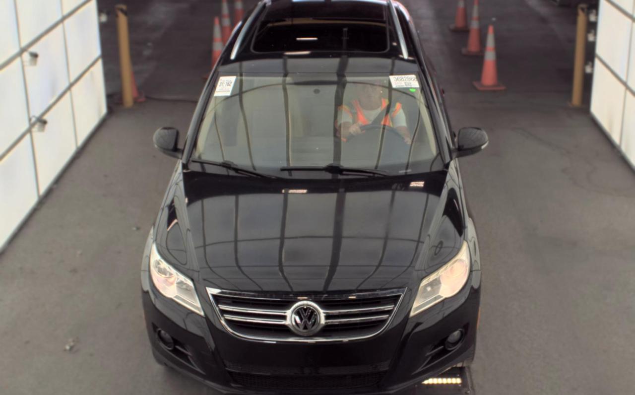 volkswagen tiguan 2011 WVGAV7AX7BW559650 image volkswagen tiguan 2011 WVGAV7AX7BW559650 image