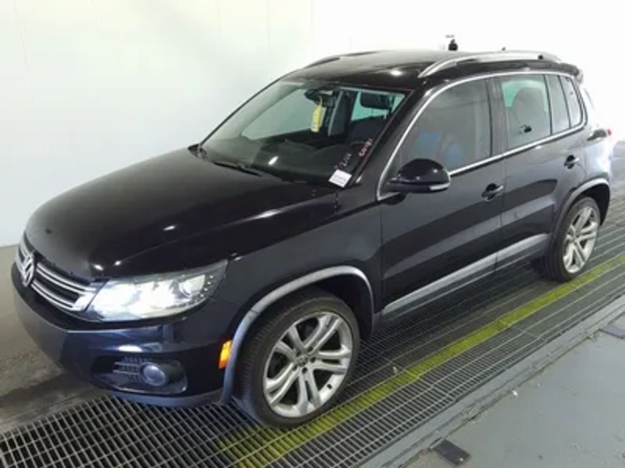 volkswagen tiguan 2013 WVGAV7AX6DW550764 image volkswagen tiguan 2013 WVGAV7AX6DW550764 image