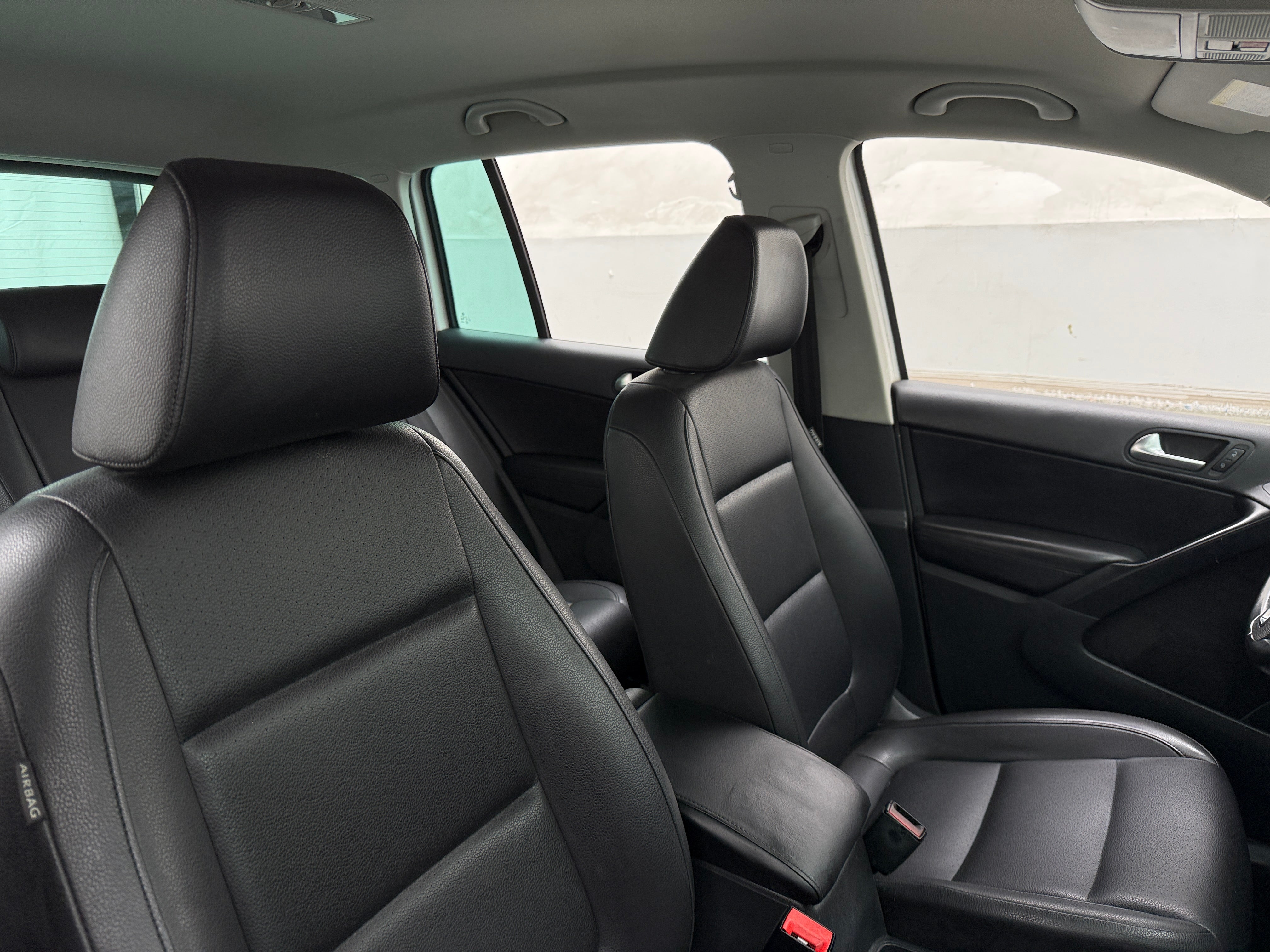 volkswagen tiguan 2014 WVGBV3AX7EW524365 image volkswagen tiguan 2014 WVGBV3AX7EW524365 image