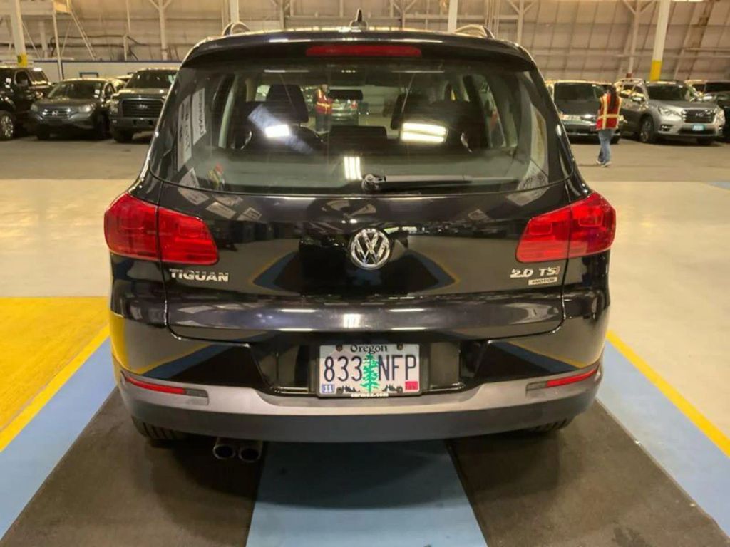 volkswagen tiguan 2015 WVGBV7AXXFW555490 image volkswagen tiguan 2015 WVGBV7AXXFW555490 image