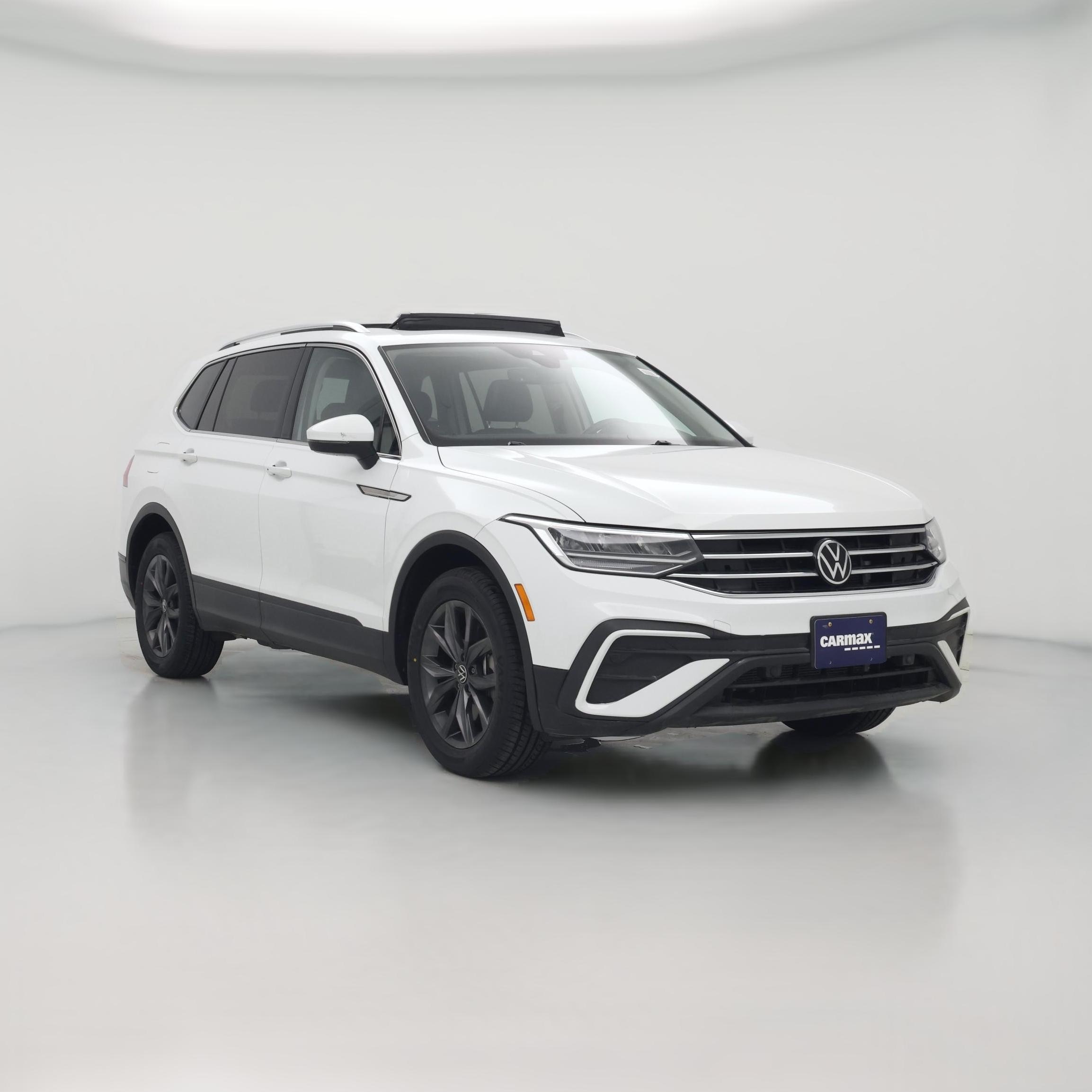 volkswagen tiguan 2022 3VV3B7AX4NM114858 image volkswagen tiguan 2022 3VV3B7AX4NM114858 image