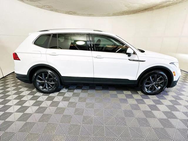volkswagen tiguan 2022 3VV3B7AX4NM032130 image volkswagen tiguan 2022 3VV3B7AX4NM032130 image