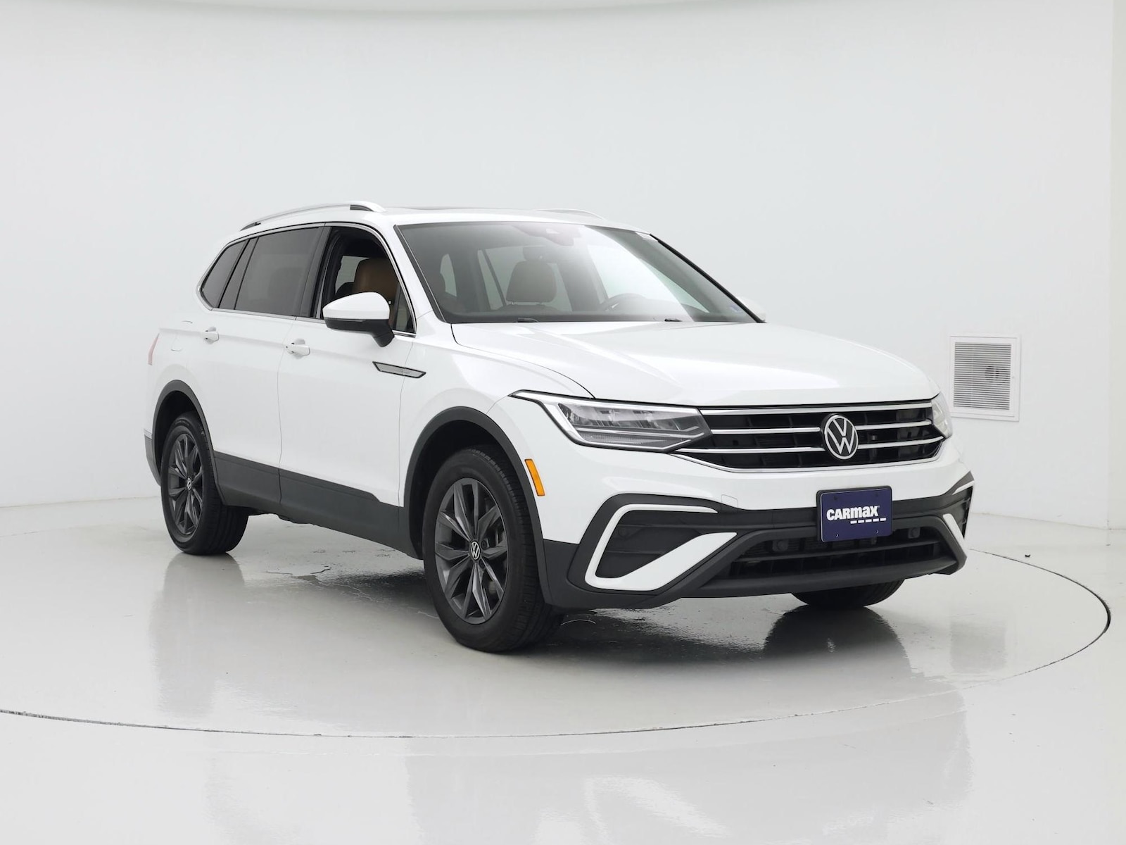 volkswagen tiguan 2022 3VV2B7AX9NM132462 image volkswagen tiguan 2022 3VV2B7AX9NM132462 image
