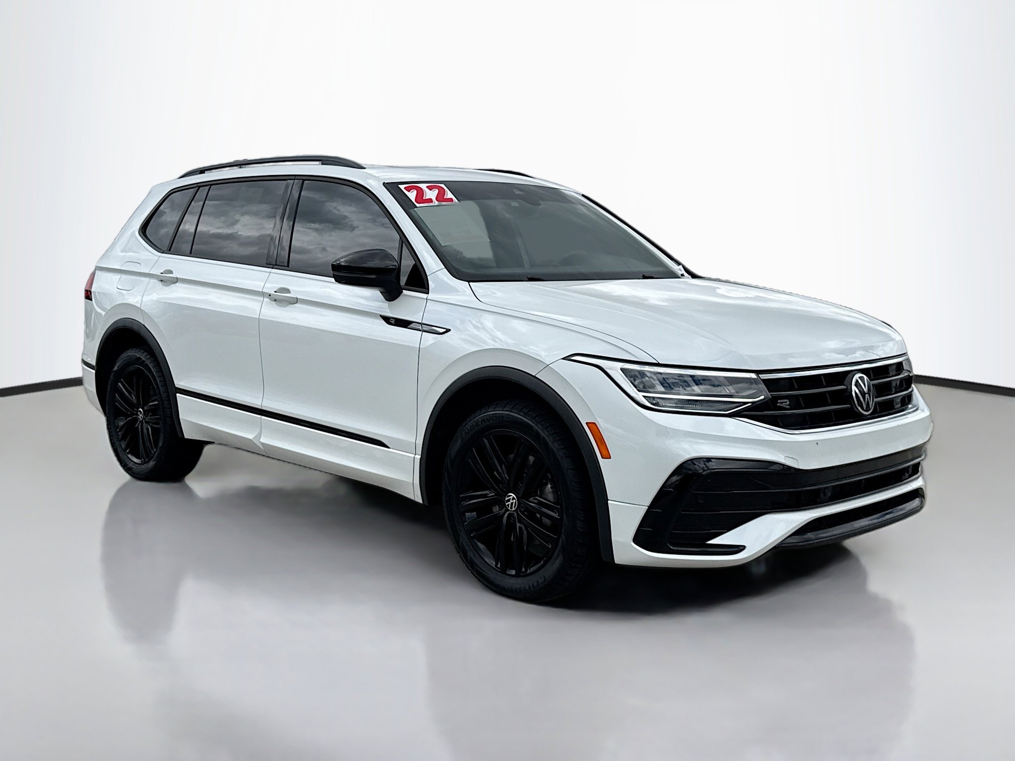 volkswagen tiguan 2022 3VVCB7AX9NM115875 image volkswagen tiguan 2022 3VVCB7AX9NM115875 image