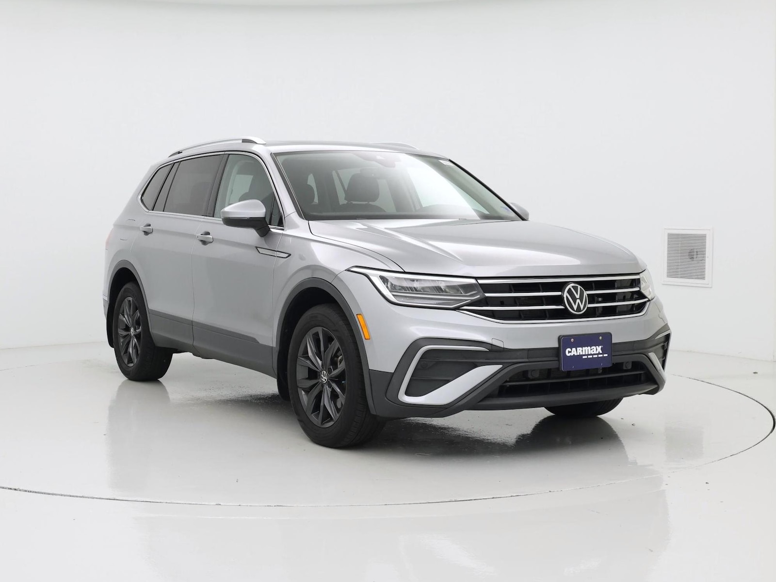 volkswagen tiguan 2022 3VV3B7AX6NM008556 image volkswagen tiguan 2022 3VV3B7AX6NM008556 image