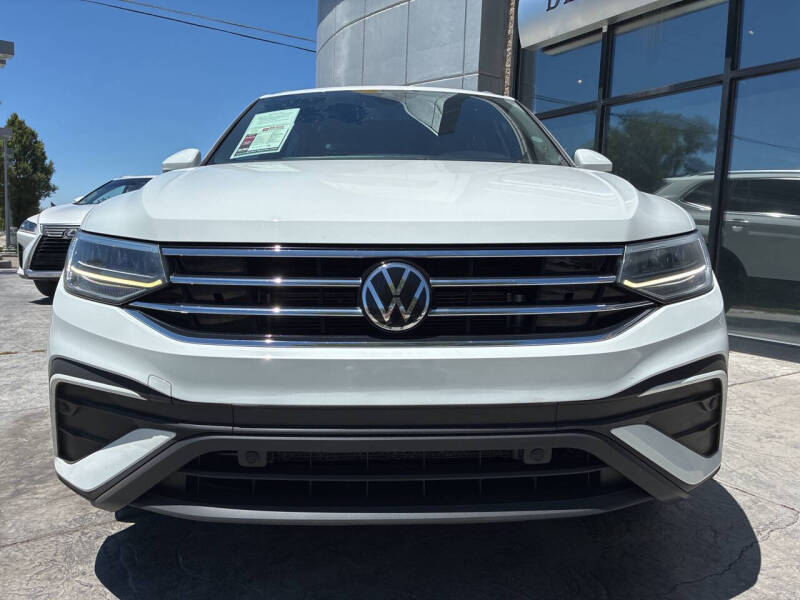 volkswagen tiguan 2022 3VV3B7AX7NM129371 image volkswagen tiguan 2022 3VV3B7AX7NM129371 image