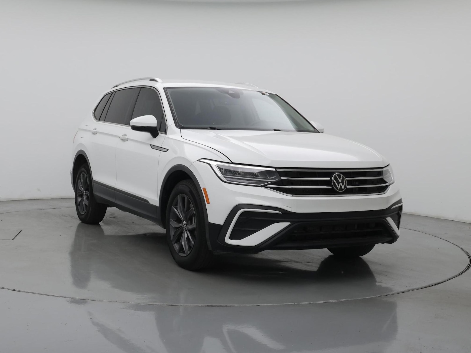 volkswagen tiguan 2022 3VV3B7AX7NM127992 image volkswagen tiguan 2022 3VV3B7AX7NM127992 image