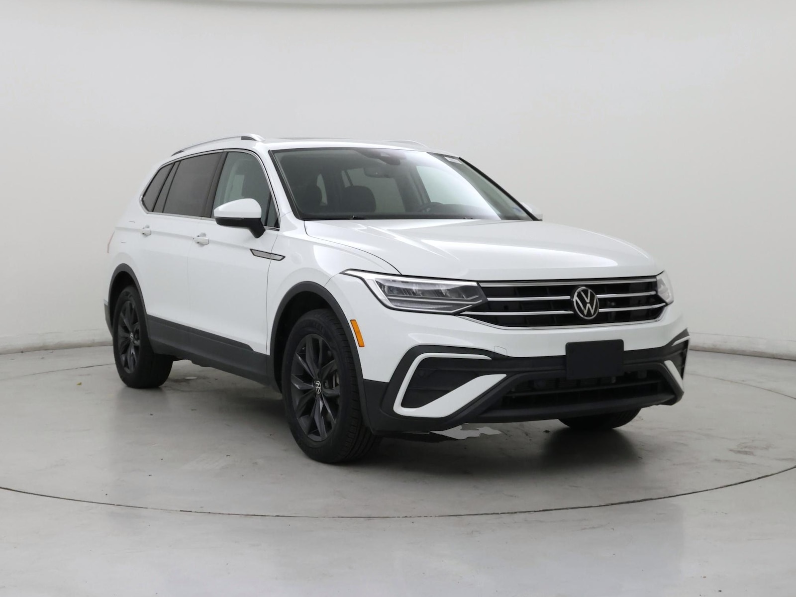 volkswagen tiguan 2022 3VV3B7AX4NM032693 image volkswagen tiguan 2022 3VV3B7AX4NM032693 image