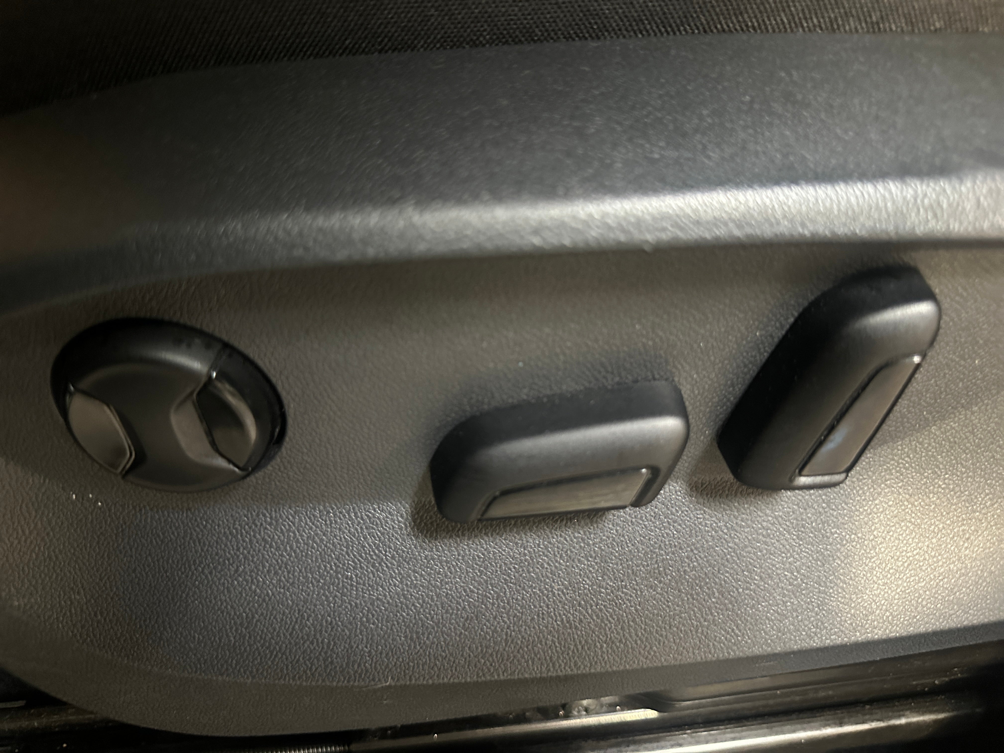 volkswagen tiguan 2022 3VV2B7AX6NM002106 image volkswagen tiguan 2022 3VV2B7AX6NM002106 image