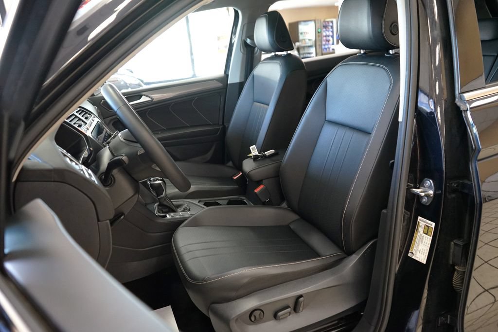 volkswagen tiguan 2022 3VV3B7AX8NM129993 image volkswagen tiguan 2022 3VV3B7AX8NM129993 image
