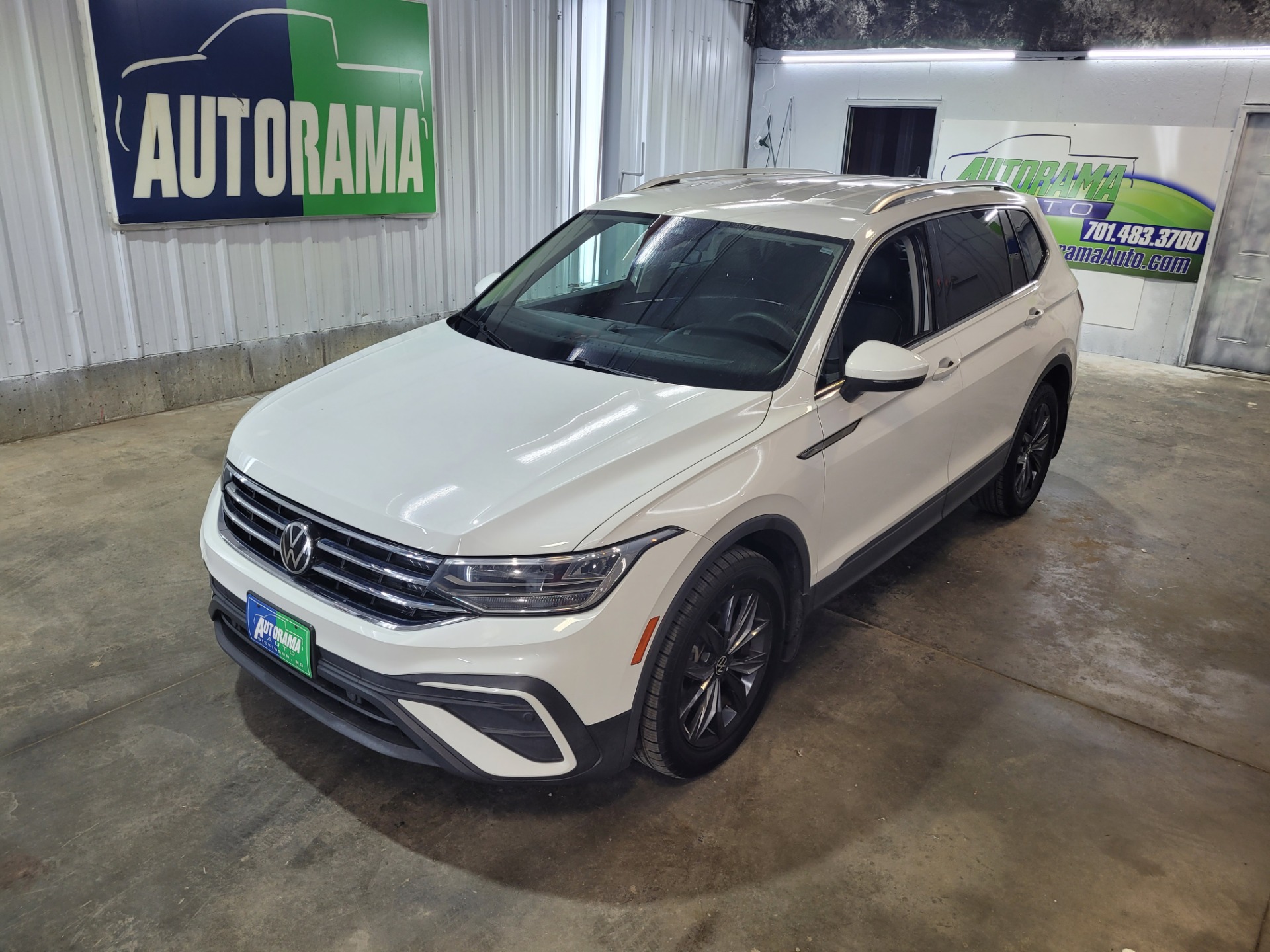 volkswagen tiguan 2022 3VV3B7AX6NM065825 image volkswagen tiguan 2022 3VV3B7AX6NM065825 image