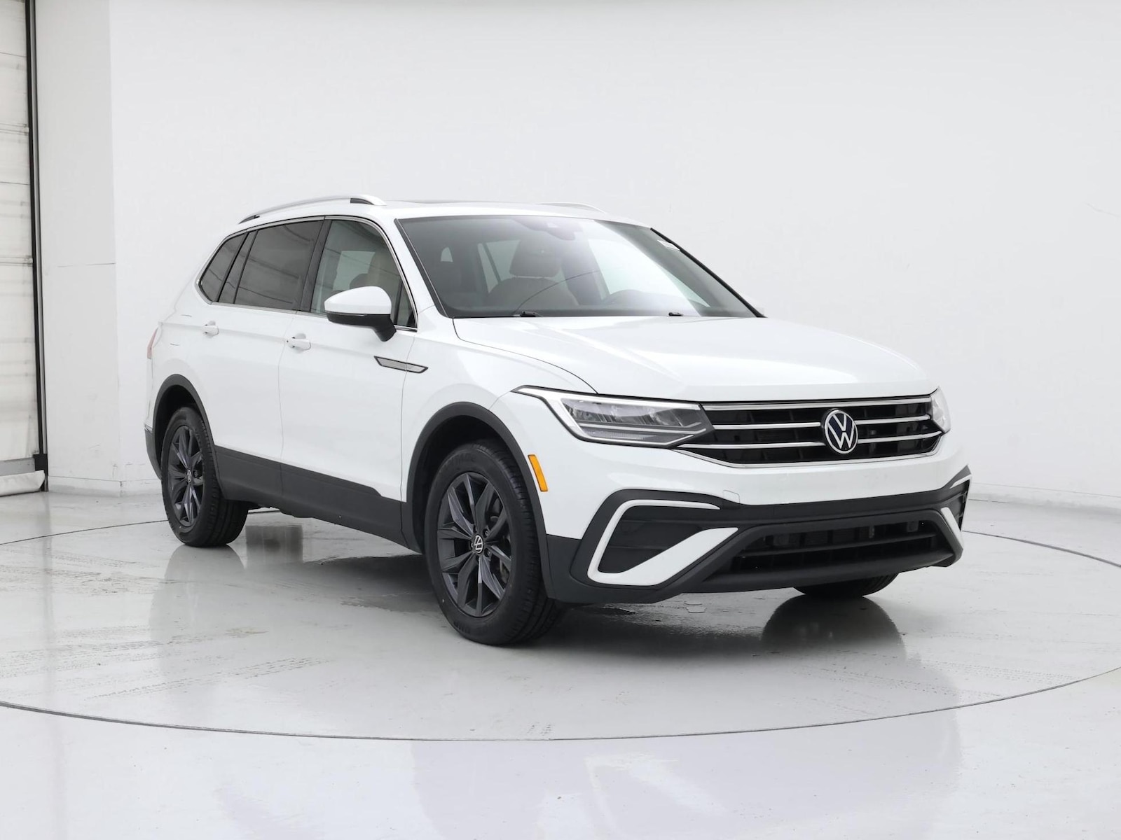 volkswagen tiguan 2022 3VV3B7AX7NM168459 image volkswagen tiguan 2022 3VV3B7AX7NM168459 image