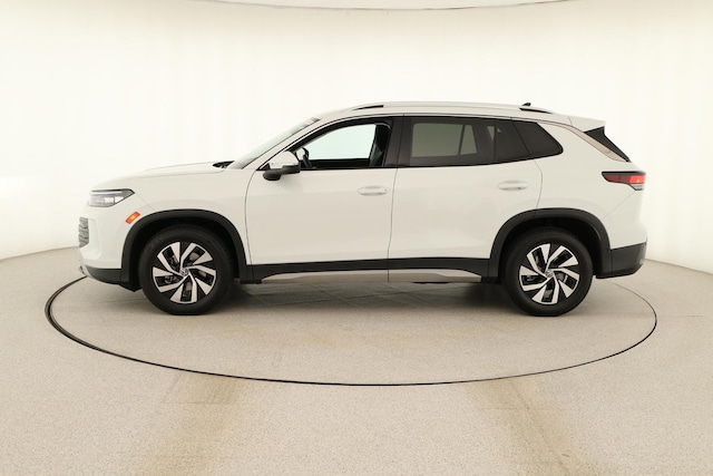 volkswagen tiguan 2025 3VVCR7RM6SM005674 image volkswagen tiguan 2025 3VVCR7RM6SM005674 image