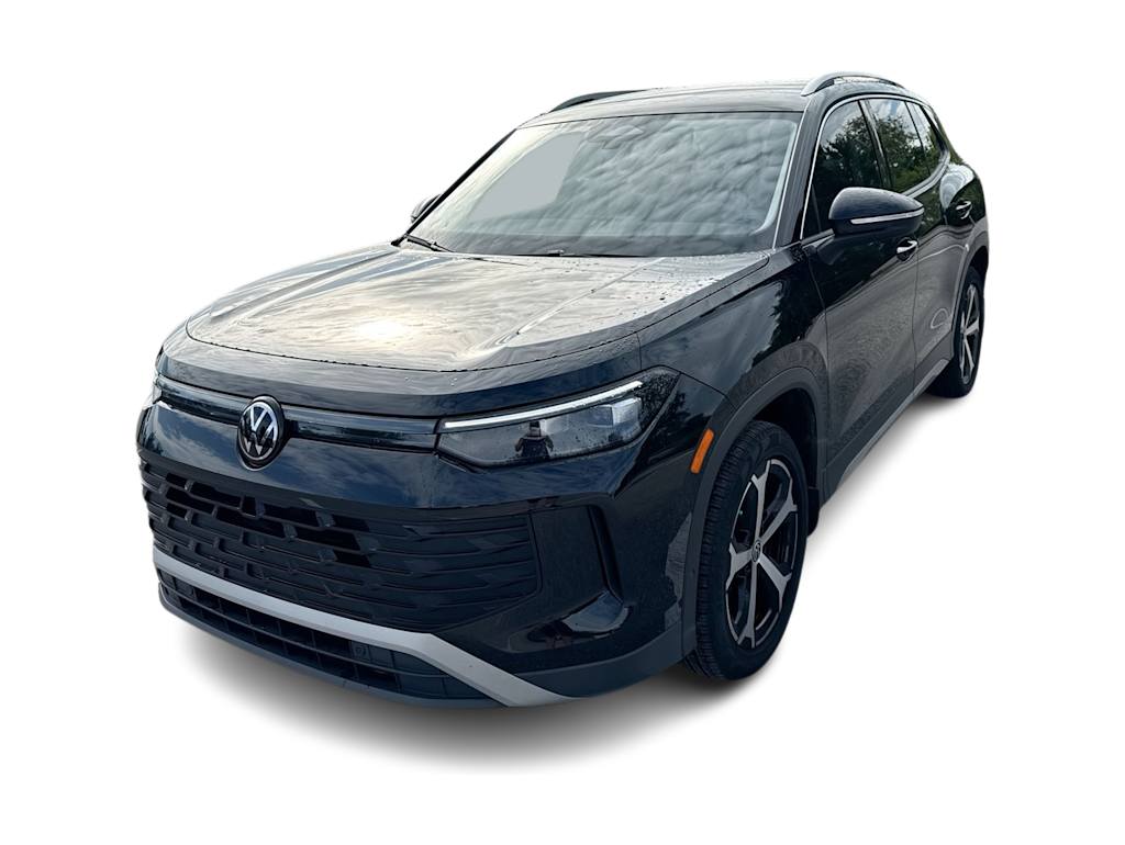 volkswagen tiguan 2025 3VVFR7RM4SM014810 image volkswagen tiguan 2025 3VVFR7RM4SM014810 image
