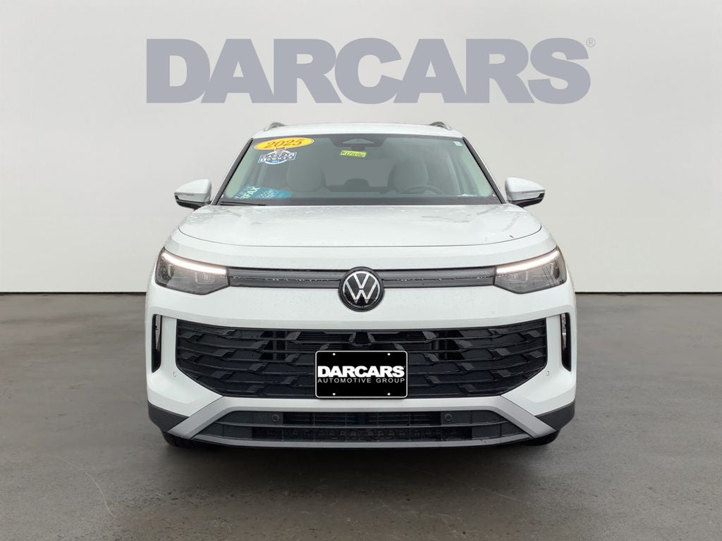volkswagen tiguan 2025 3VVER7RM2SM012064 image volkswagen tiguan 2025 3VVER7RM2SM012064 image