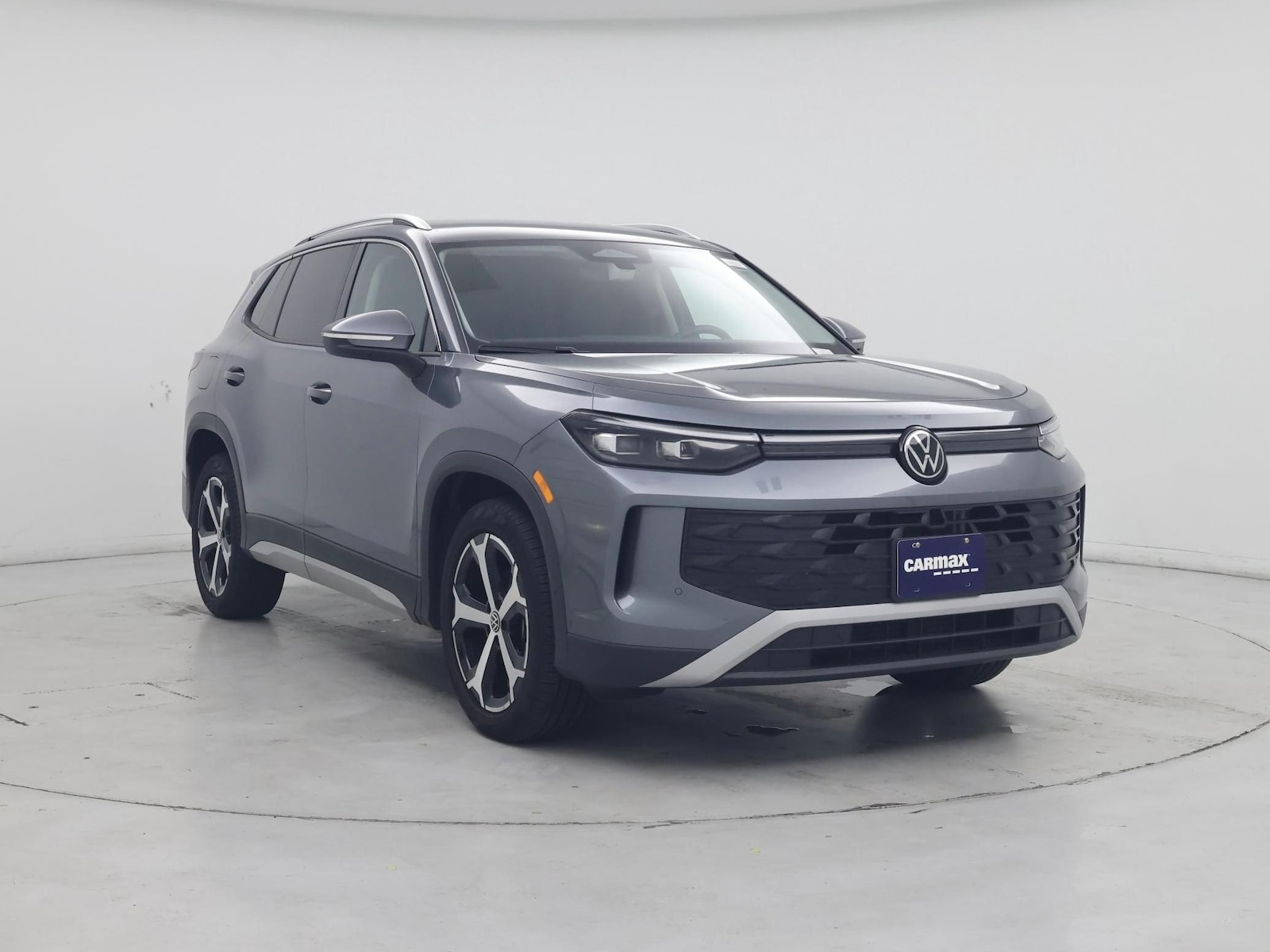 volkswagen tiguan 2025 3VVFR7RM9SM021915 image volkswagen tiguan 2025 3VVFR7RM9SM021915 image