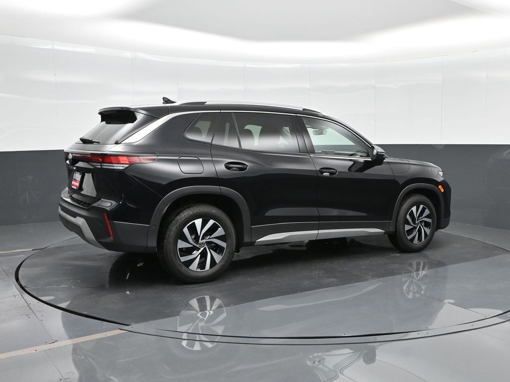 volkswagen tiguan 2025 3VVCR7RM5SM020781 image volkswagen tiguan 2025 3VVCR7RM5SM020781 image