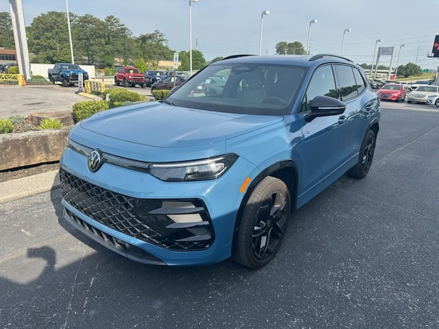 volkswagen tiguan 2025 3VVGR7RM1SM042777 image volkswagen tiguan 2025 3VVGR7RM1SM042777 image