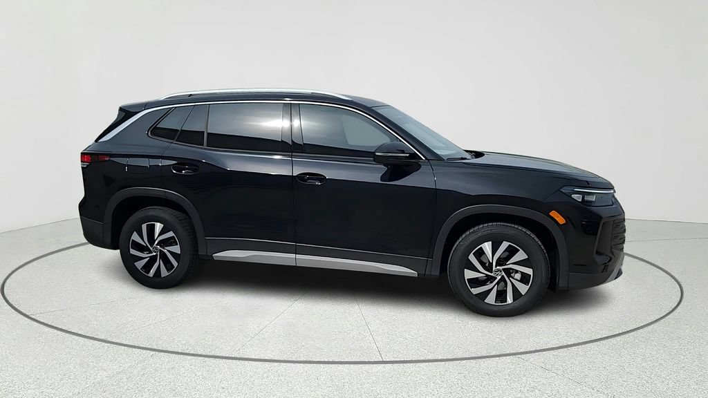 volkswagen tiguan 2025 3VVCR7RM5SM053148 image volkswagen tiguan 2025 3VVCR7RM5SM053148 image