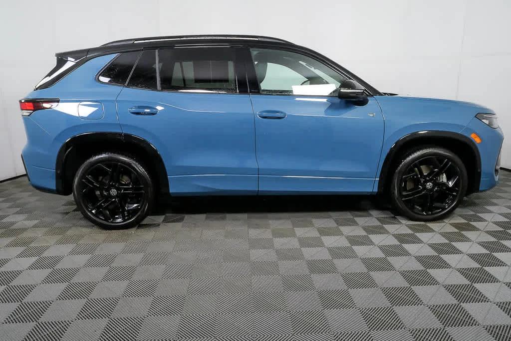 volkswagen tiguan 2025 3VVGR7RM5SM018188 image volkswagen tiguan 2025 3VVGR7RM5SM018188 image