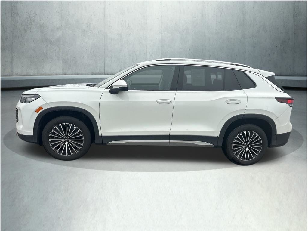 volkswagen tiguan 2025 3VVBR7RM7SM046326 image volkswagen tiguan 2025 3VVBR7RM7SM046326 image