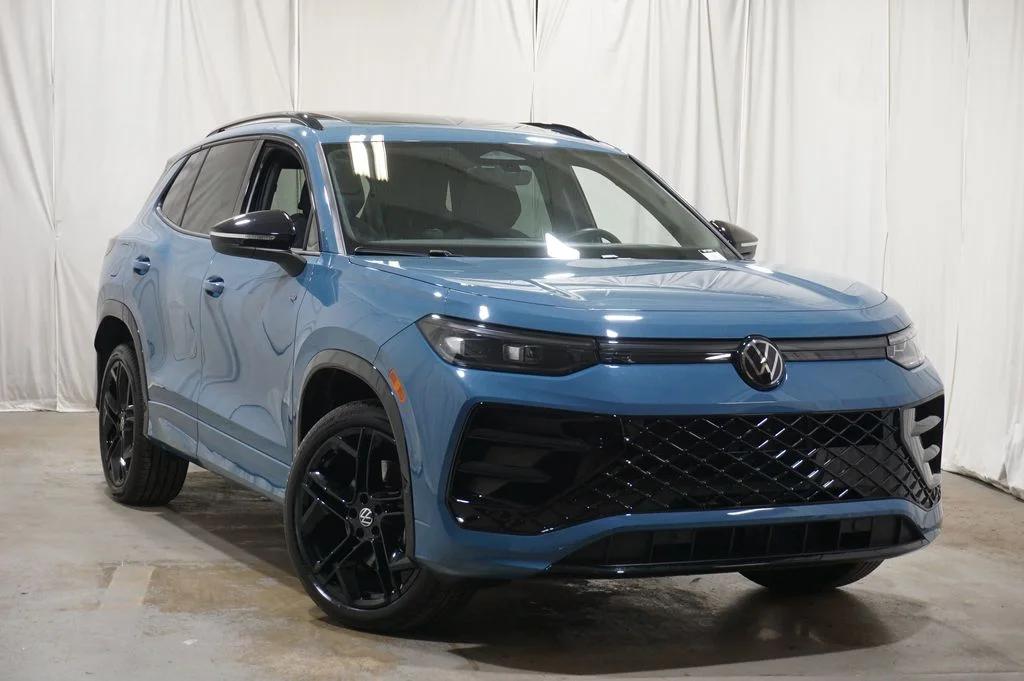 volkswagen tiguan 2025 3VVGR7RM3SM020490 image volkswagen tiguan 2025 3VVGR7RM3SM020490 image